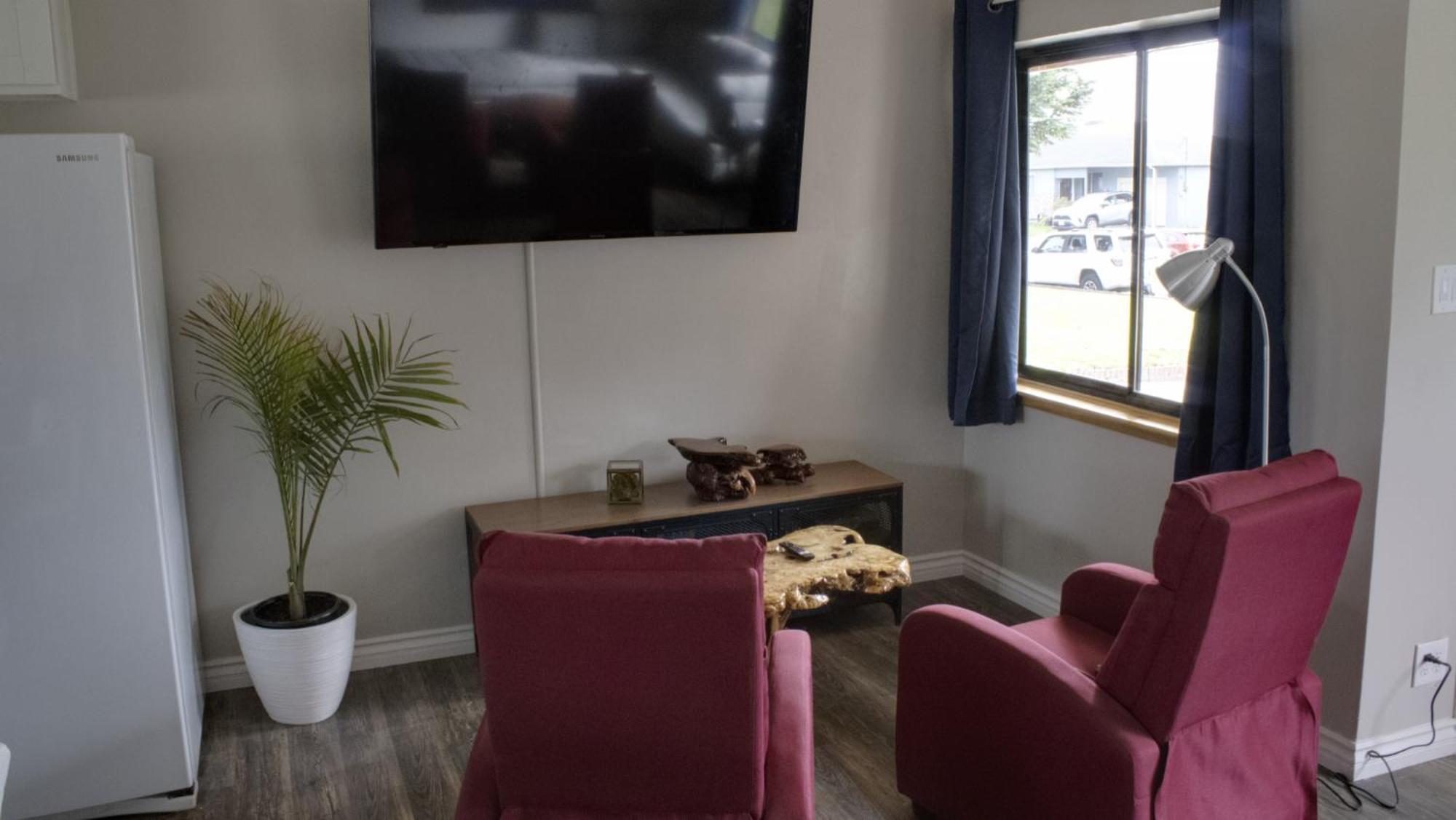 Private Home - Playground, Jumping Mat, Bbq, Darts, Firepit, Gazebo, 4 Smart Tvs, White Cotton Bedding, - The Redwood Cul-De Sac Beach Retreat Crescent City Bagian luar foto